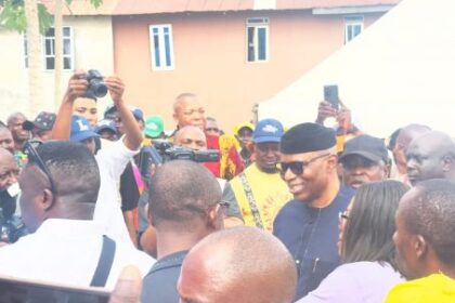 gov Mimiko